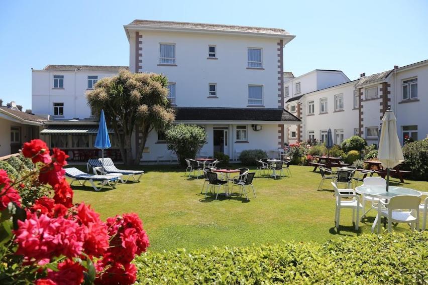 Saint Helier Jersey Runnymede Court Hotel מראה חיצוני תמונה