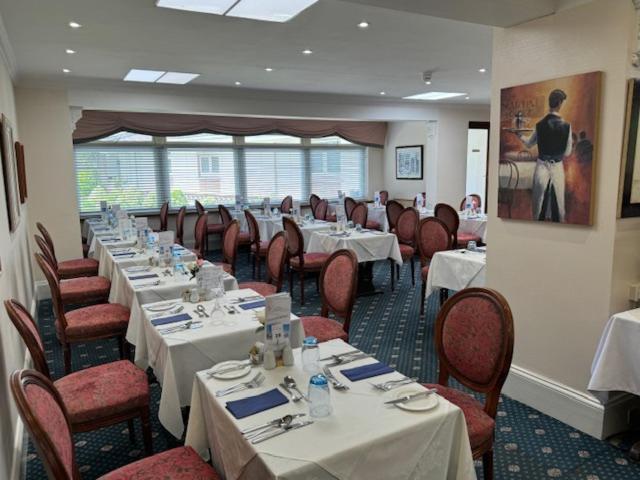 Saint Helier Jersey Runnymede Court Hotel מראה חיצוני תמונה